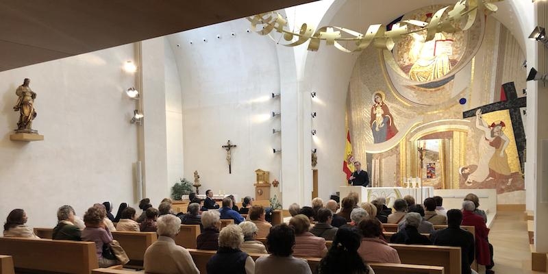 Santa Inés, Nuestra Señora del Pino y María Madre del Amor Hermoso peregrinan al Memorial del beato mártir Luis Campos Górriz