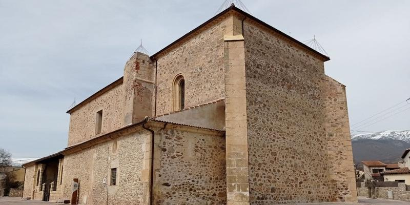 San Miguel Arc&aacute;ngel vuelve a recorrer en procesi&oacute;n las calles de Pinilla del Valle en sus fiestas patronales