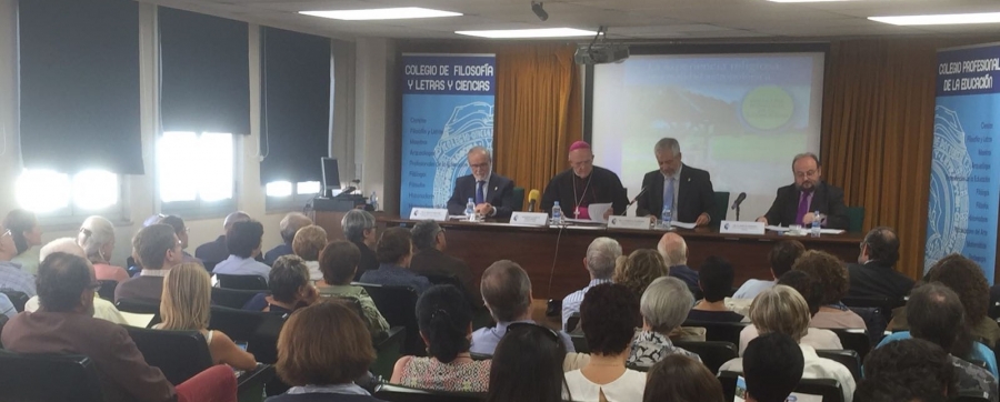 «Todo aquello que limita la experiencia religiosa, cercena la libertad del ser humano»