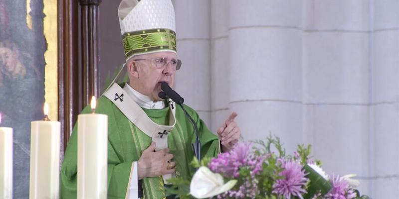 El arzobispo señala en el Domingo por la Comunión que «la fe en Jesús es lo mejor que podemos ofrecer en el mundo de hoy»