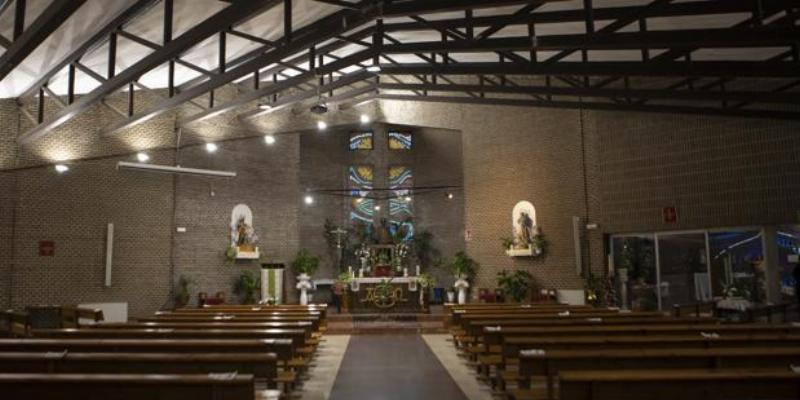 Juan Carlos Vera preside en Jes&uacute;s de Nazaret de Manoteras una Eucarist&iacute;a con confirmaciones