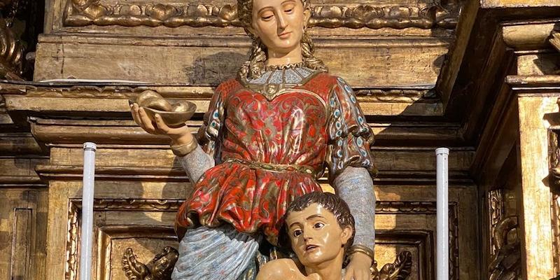 Santa Teresa y Santa Isabel celebra la fiesta de santa Isabel de Hungr&iacute;a con una Misa solemne