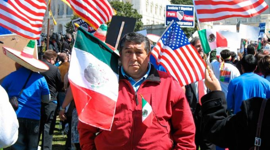 Obispo implora apartar la pol&iacute;tica y generar encuentro con inmigrantes en Estados Unidos