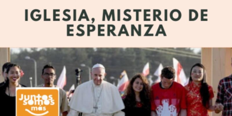 El padre Vicente de la Vega dirige un curso de formaci&oacute;n en Santa Mar&iacute;a del Pilar de los Marianistas