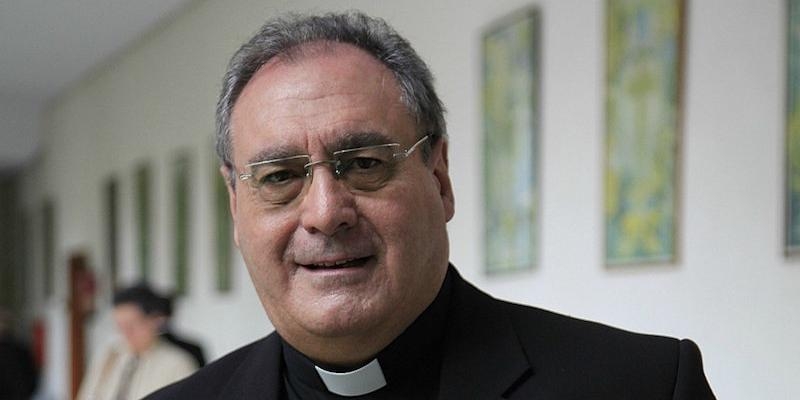 El cardenal Osoro asiste a la ordenaci&oacute;n episcopal de monse&ntilde;or Jos&eacute; Mar&iacute;a Gil Tamayo