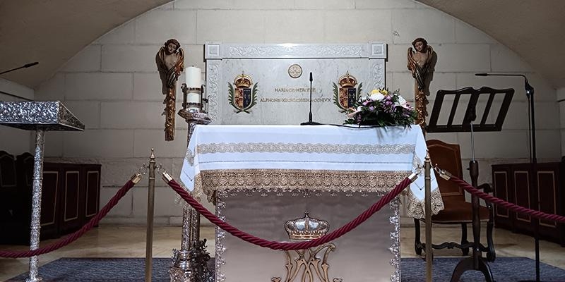 Visita del Papa Le&oacute;n XIV a la catedral de la Almudena: la reina Mar&iacute;a de las Mercedes, principal promotora del templo