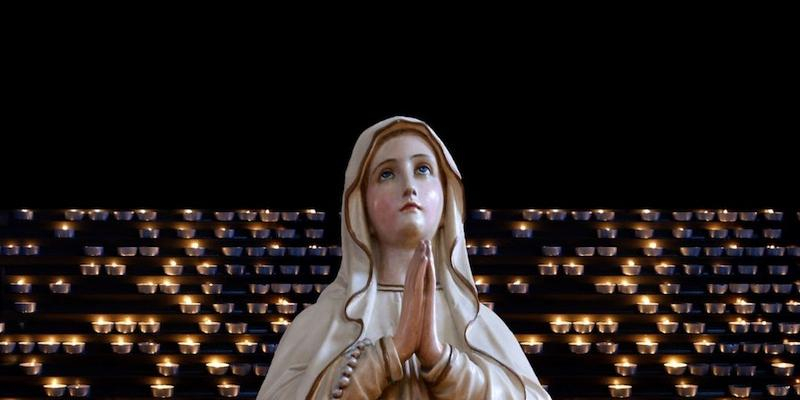 Las parroquias de Collado Villalba se unen en una peregrinación mariana con rezo del santo rosario