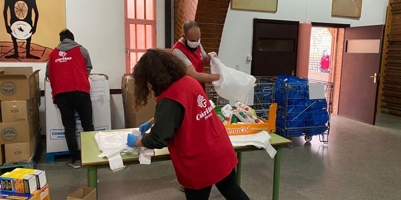 El número de personas atendidas por primera vez por Cáritas Diocesana de Madrid se triplica