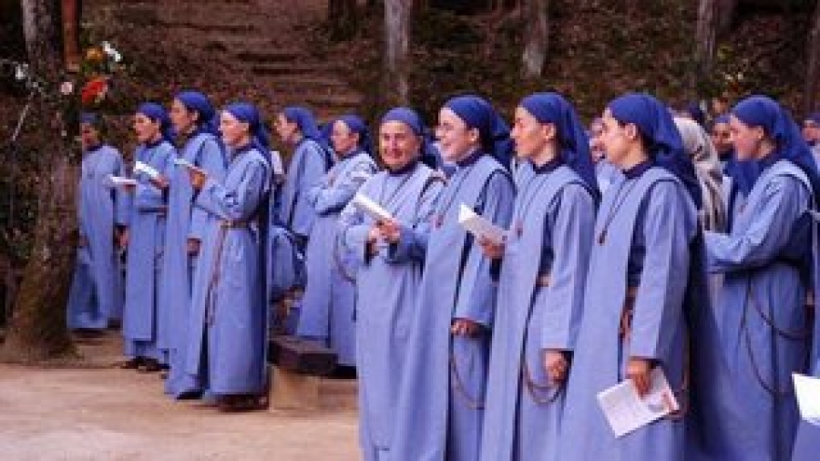 Vigilia de oración con las Hermanitas del Cordero