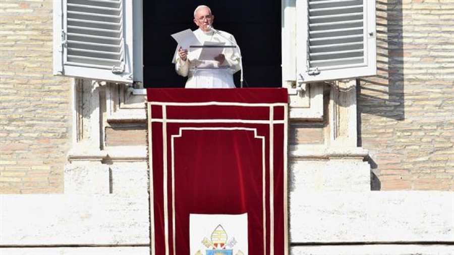 El atentado en Francia, un 'incalificable ultraje a la dignidad de la persona humana', afirma el Papa