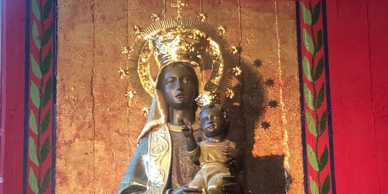 Nuestra Señora de la Peña y San Felipe Neri celebra la fiesta de su patrona con un amplio programa de cultos