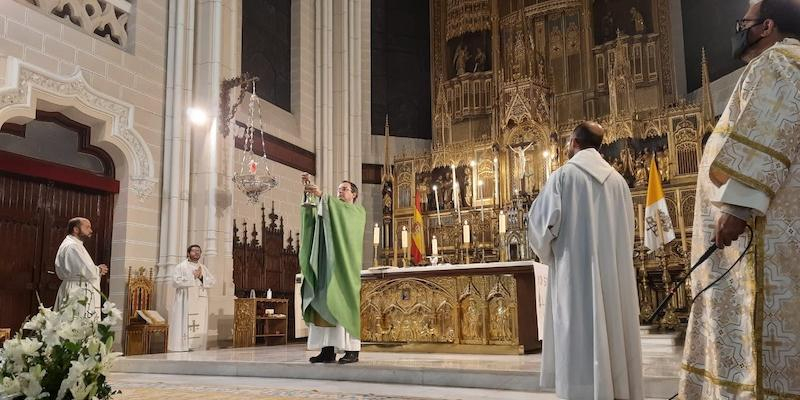 Diego Figueroa preside en la basílica de la Concepción la última Eucaristía en rito hispano-mozárabe de este curso pastoral