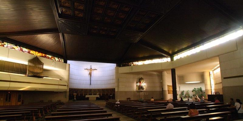 La 2 de TVE emite la Misa del V domingo de Cuaresma desde Nuestra Señora del Buen Suceso