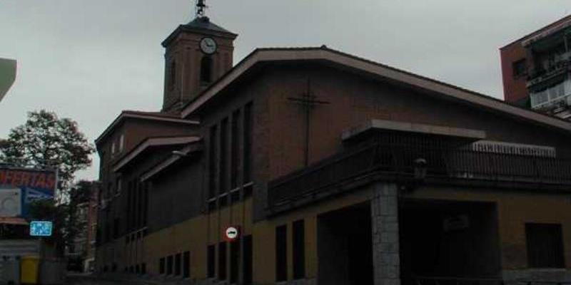 El encuentro de voluntarios de Cáritas Vicaria VI se celebra en San Pedro Apóstol de Carabanchel