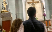 &laquo;El noviazgo es la pretemporada del matrimonio&raquo;: Sergio Poblet y Carlota Ollero impulsan en la parroquia San Ignacio de Loyola, en Torrelodones, el curso &ldquo;Un camino para tres: t&uacute;, yo y Dios&rdquo;
