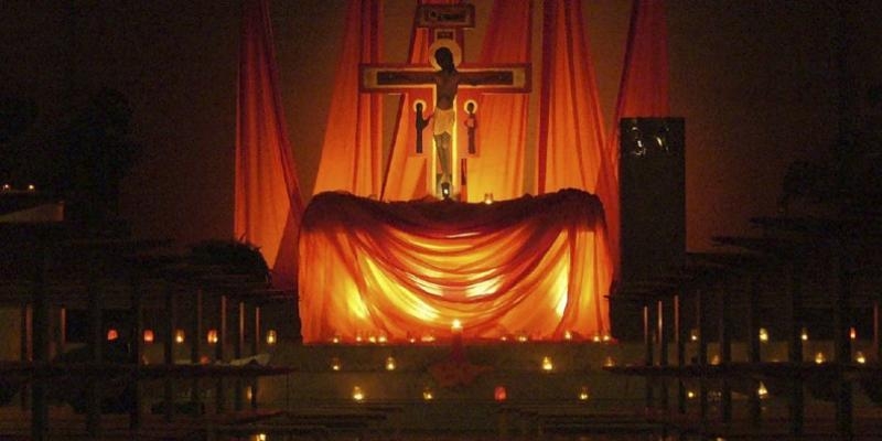 Nuestra Se&ntilde;ora de Moratalaz celebra una oraci&oacute;n mensual de Taiz&eacute;