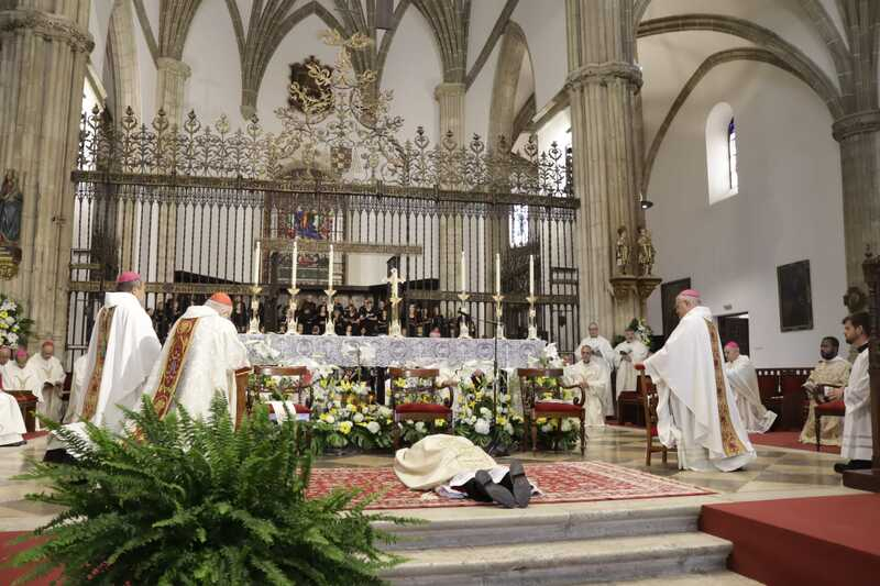 Ordenaci&oacute;n episcopal en Alcal&aacute; de Henares