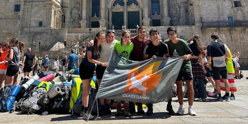 Jóvenes de Nuestra Señora del Espino peregrinan con los claretianos a Santiago en el marco del Año Santo Compostelano