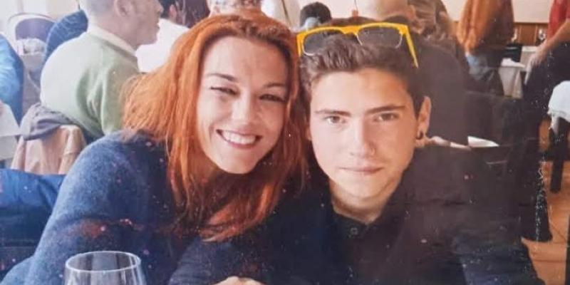 Rosa María perdió a su hijo en un siniestro de tráfico: «Un día vi la luz a través de mis lágrimas y comprendí que Dios no es de muertos, sino de vivos»