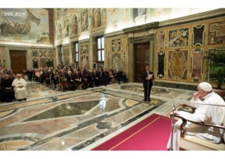 A los capellanes militares: Sed presencia fraterna fomentando la espiritualidad y la &eacute;tica