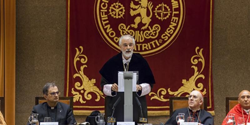 Comillas afronta el curso como un &laquo;ilusionante proyecto de transformaci&oacute;n social&raquo;