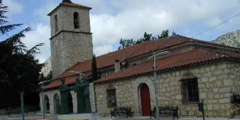 La Cabrera honra a la Inmaculada Concepci&oacute;n con Misa y procesi&oacute;n