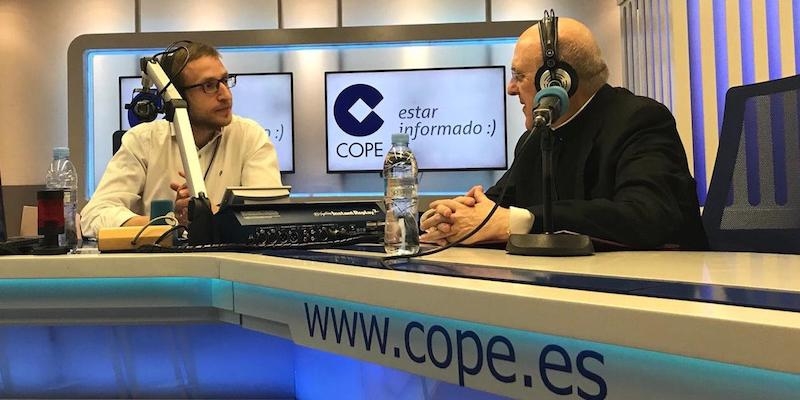 &#039;El Espejo de Madrid&#039; despide temporada con una entrevista al cardenal Osoro