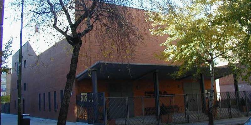 Mar&iacute;a Reina y San Buenaventura acoge una Misa funeral por la madre de Jos&eacute; Luis Segovia