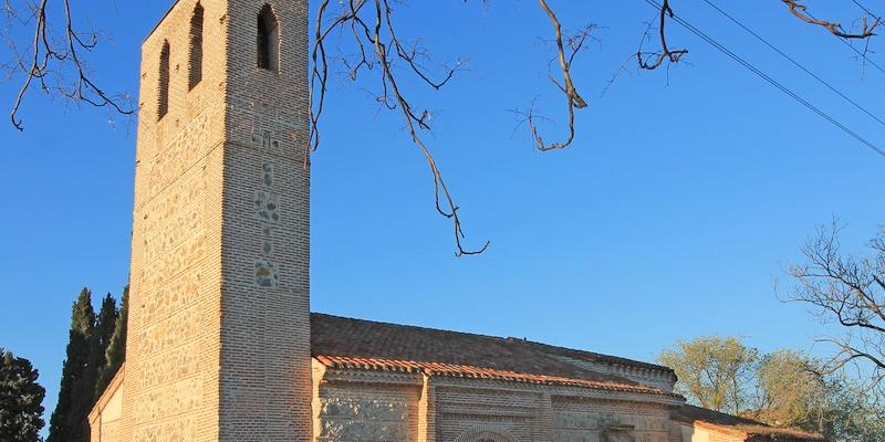 San Sebastián Mártir de Carabanchel despide mayo con una romería a la ermita de Nuestra Señora de la Antigua