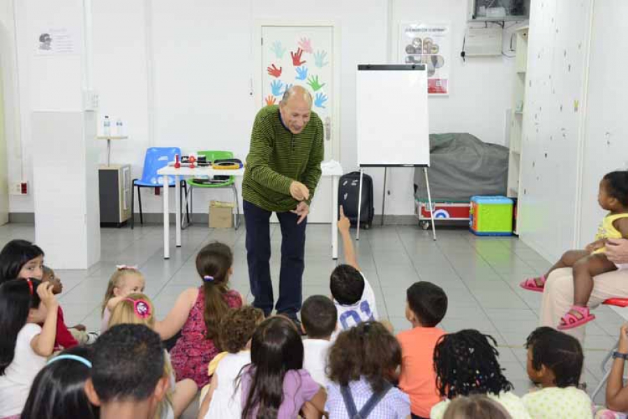El centro residencial S&iacute;nodo 2005 organiza una fiesta de final de curso