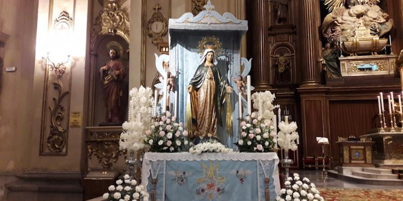 La colegiata de San Isidro prepara con un triduo la fiesta de la Virgen de la Medalla Milagrosa