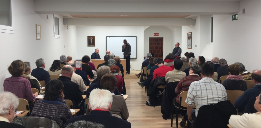 El cardenal Osoro, con las entidades de acogida y hospitalidad: «El corazón de la Iglesia no puede estar cerrado a nadie»