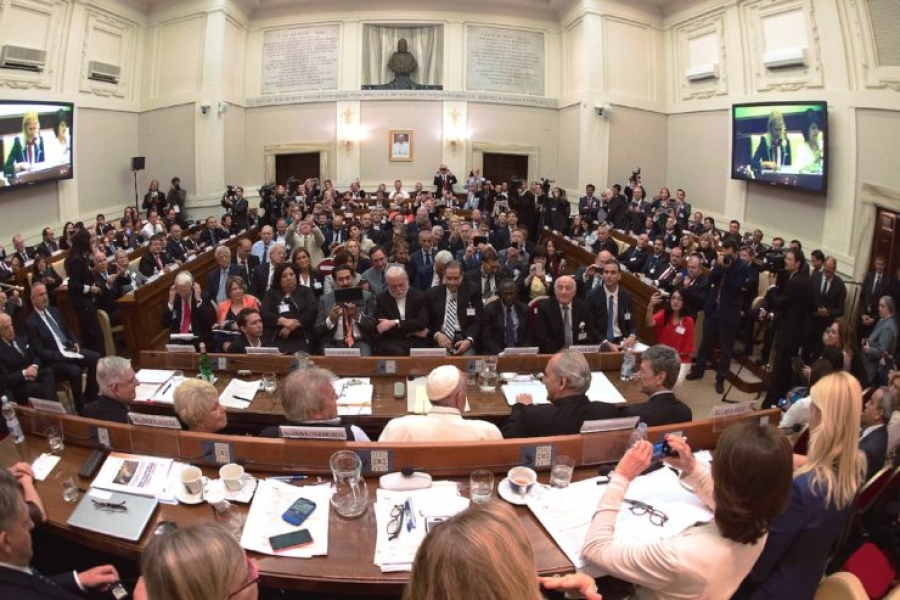 El Papa pide a los jueces combatir la delincuencia sin olvidarse de las v&iacute;ctimas