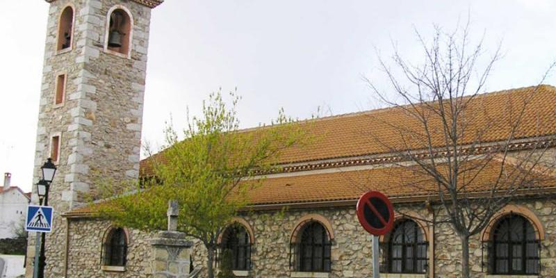 Nuestra Señora de la Paz de Gandullas conmemora su fiesta patronal con Misa y procesión