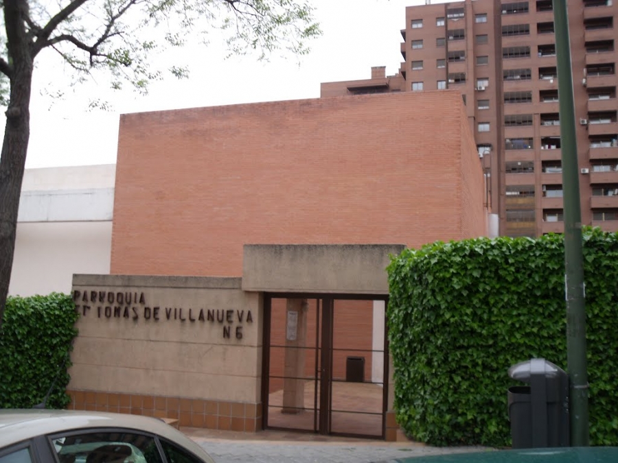 Charla sobre la realidad de los refugiados en la parroquia Santo Tom&aacute;s de Villanueva