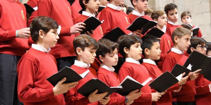 La Escolan&iacute;a del Escorial anima en la bas&iacute;lica del Real monasterio de San Lorenzo la Misa en honor a san Agust&iacute;n