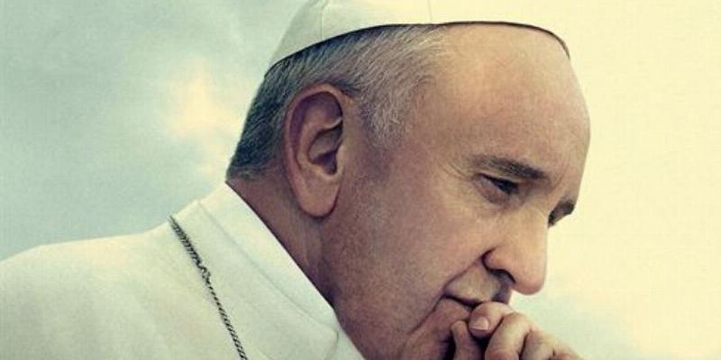 La Facultad de Ciencias de la Informaci&oacute;n de la UC ofrece el preestreno de 'El Papa Francisco. Un hombre de palabra'