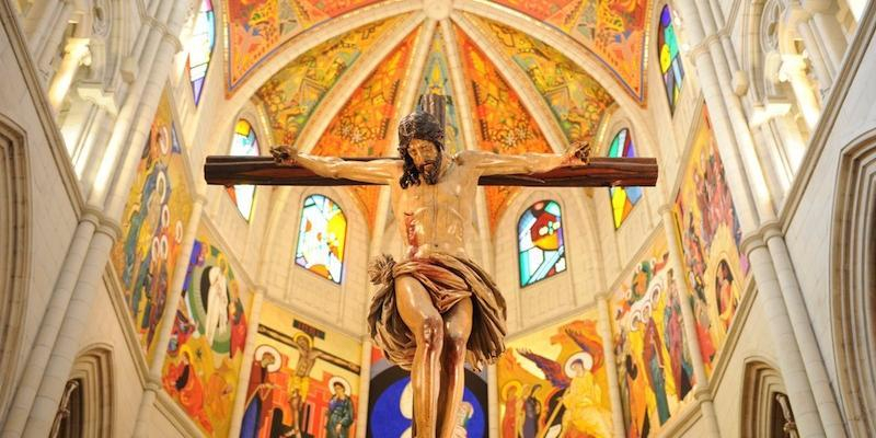 El cardenal Cobo administra este viernes el sacramento de la Confirmaci&oacute;n a j&oacute;venes de Pastoral Universitaria