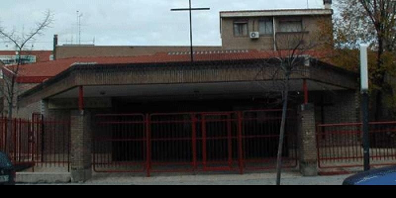 Nuestra Señora de la Vega recibe la visita pastoral de monseñor Juan Antonio Martínez Camino, SJ