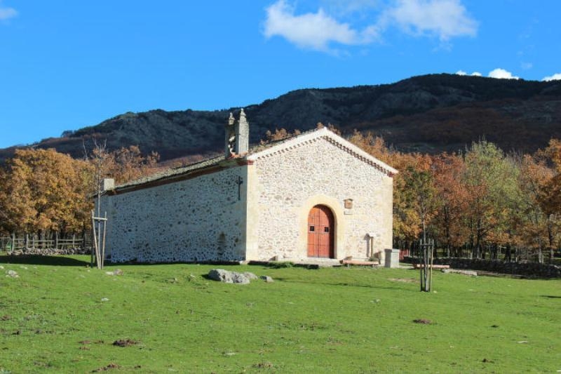 Alameda del Valle celebra una romer&iacute;a en honor a santa Ana