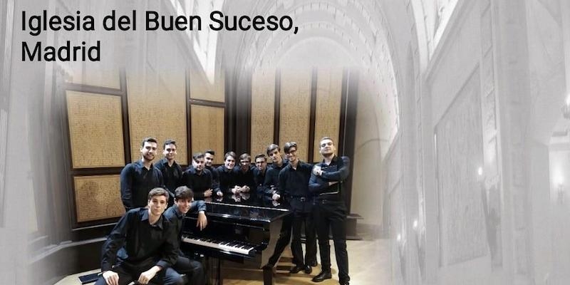 El coro Nova Schola canta en Nuestra Se&ntilde;ora del Buen Suceso la Misa en gregoriano