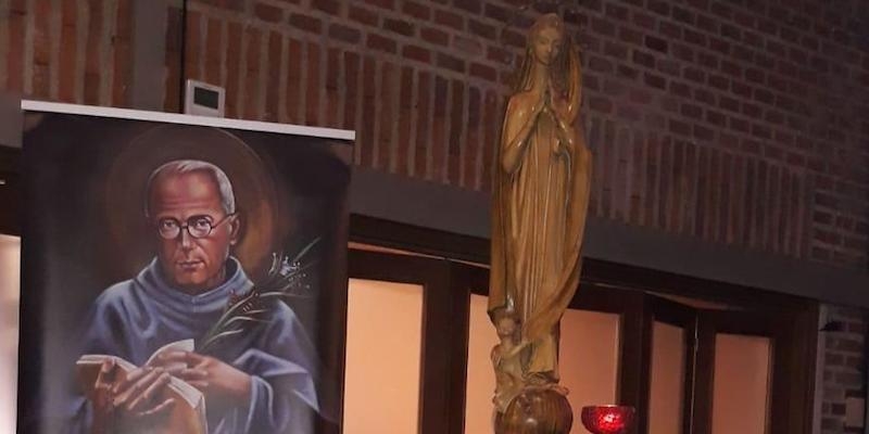 María Madre del Amor Hermoso acoge la reliquia de san Maximiliano Kolbe en su visita a Madrid