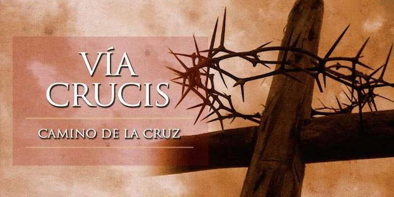 Los grupos parroquiales de Inmaculada Concepción de Soto del Real animan la oración del vía crucis los viernes de Cuaresma