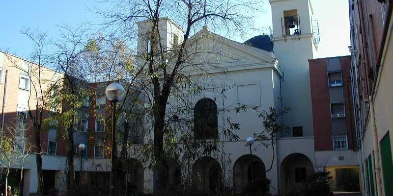 San Francisco de Asís de Vallecas recibe la visita pastoral de monseñor Juan Antonio Martínez Camino