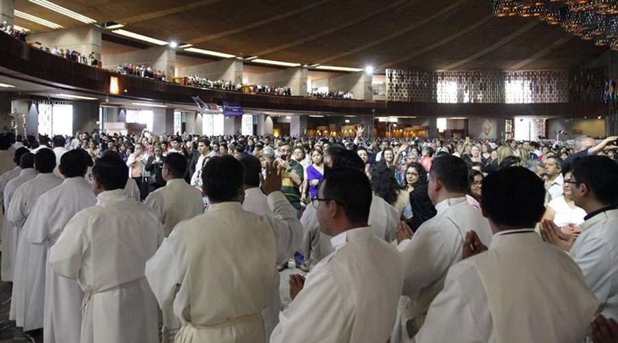 Aumentan vocaciones sacerdotales y religiosas en Arquidiócesis de México
