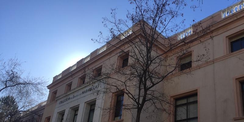 El cardenal imparte el sacramento de la Confirmaci&oacute;n en el colegio La Salle Maravillas