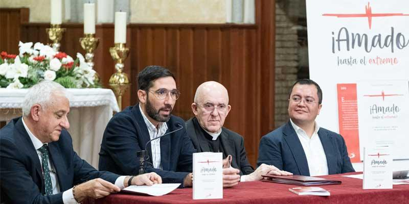 El cardenal Osoro presenta el libro de Ferran España, que se sintió amado por Dios y acompañado por la Iglesia en su enfermedad