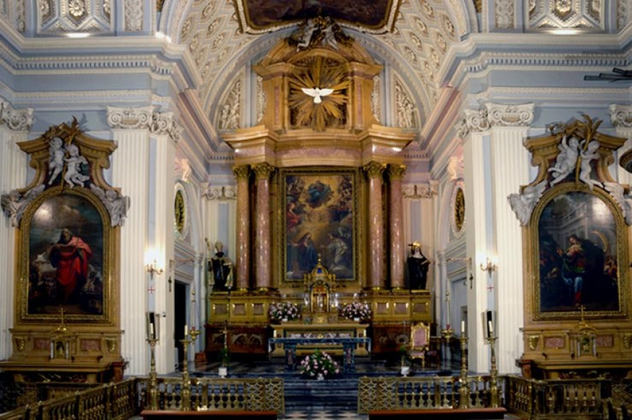 La Iglesia del monasterio de la Encarnaci&oacute;n acoge la oraci&oacute;n '24 horas para el Se&ntilde;or'