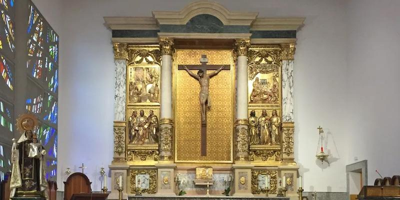 J&oacute;venes de Nuestra Se&ntilde;ora del Carmen de Pozuelo reciben el sacramento de la Confirmaci&oacute;n