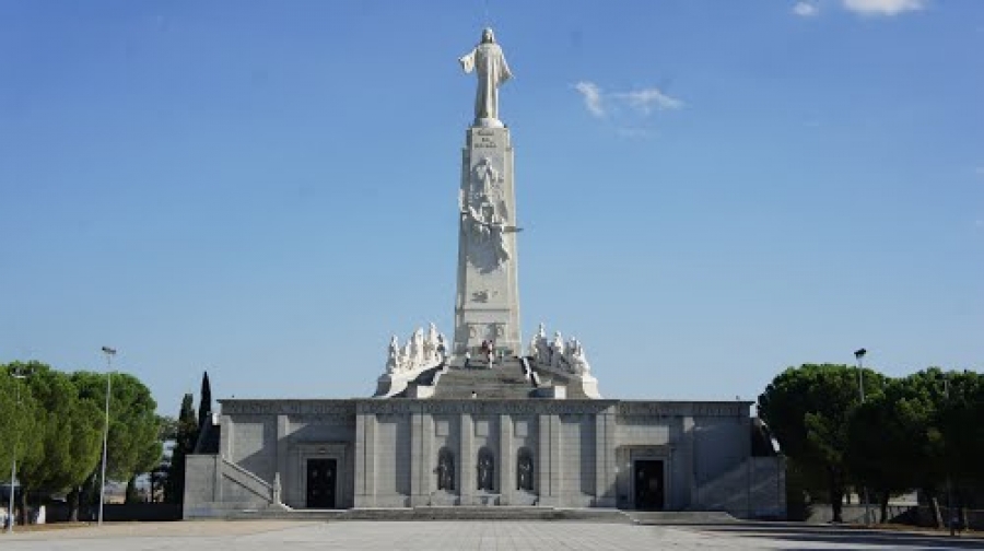 Acto en reparaci&oacute;n y desagravio a los Sagrados Corazones